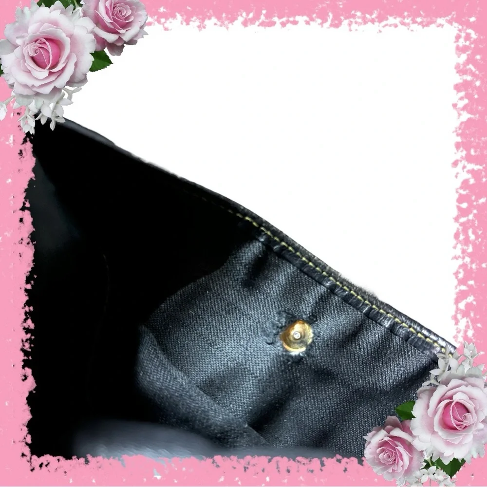 🎀Host Pick🎀 Fendi 1980’s Pecan Beige Pattern Penguin Continental Wallet - Picture 7 of 9